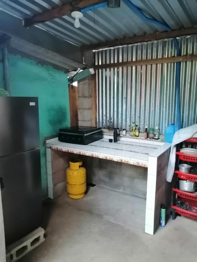 Hostal Nina Oly Tamanique 外观 照片