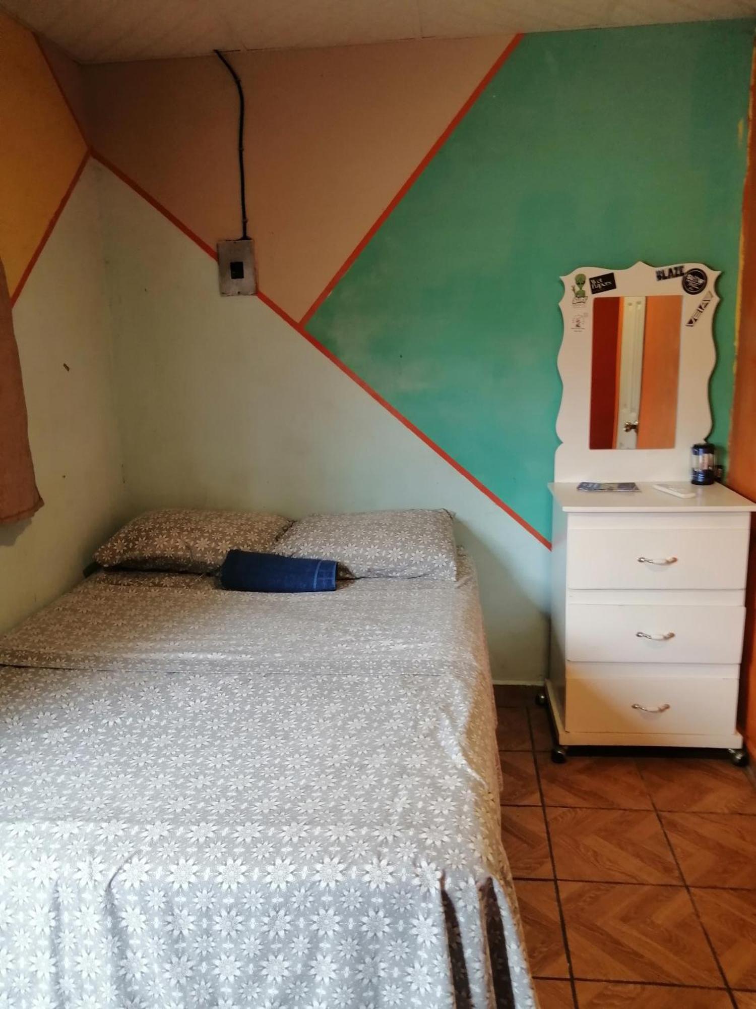 Hostal Nina Oly Tamanique 客房 照片